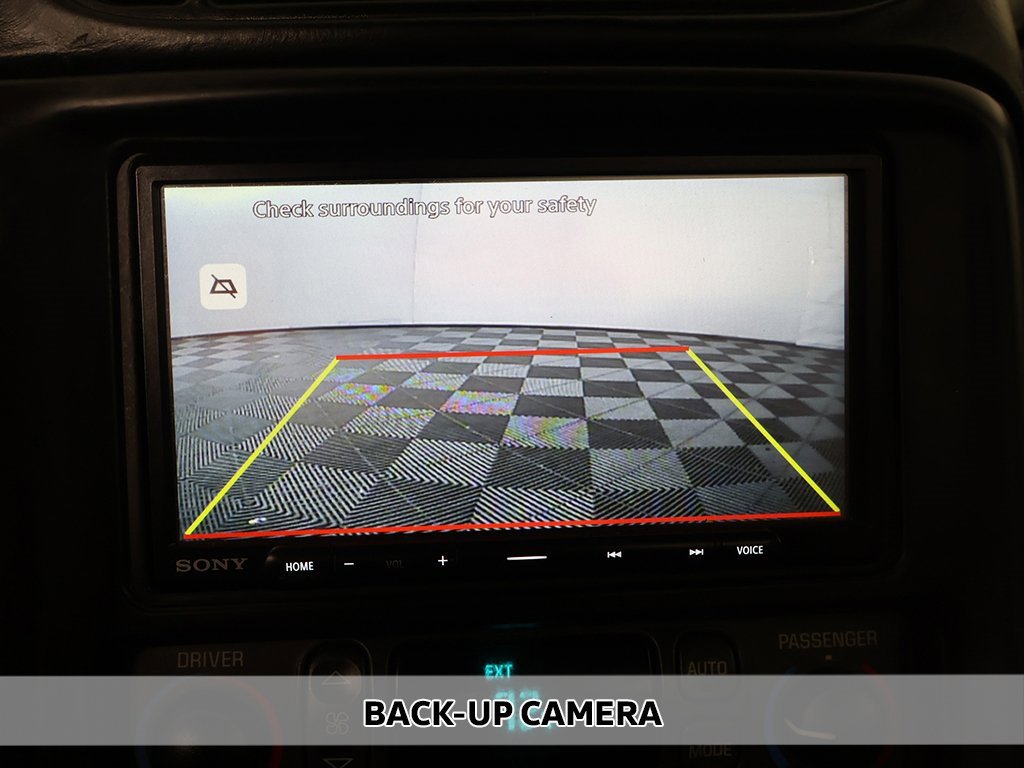 Used 2003 Chevrolet Corvette Convertible w/ Preferred Equipment Group1 image 4