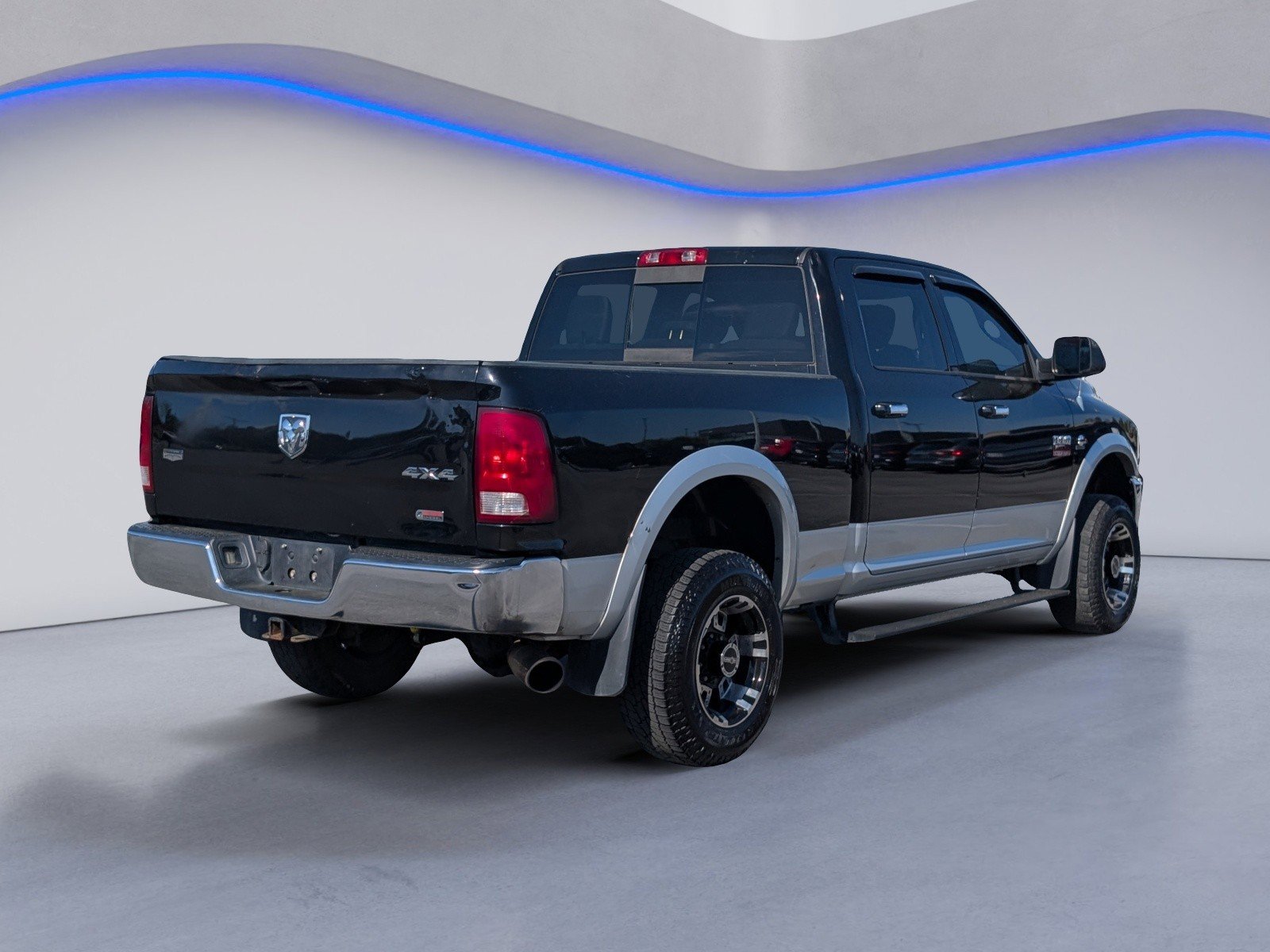 Used 2012 RAM 2500 Laramie w/ Protection Group image 7