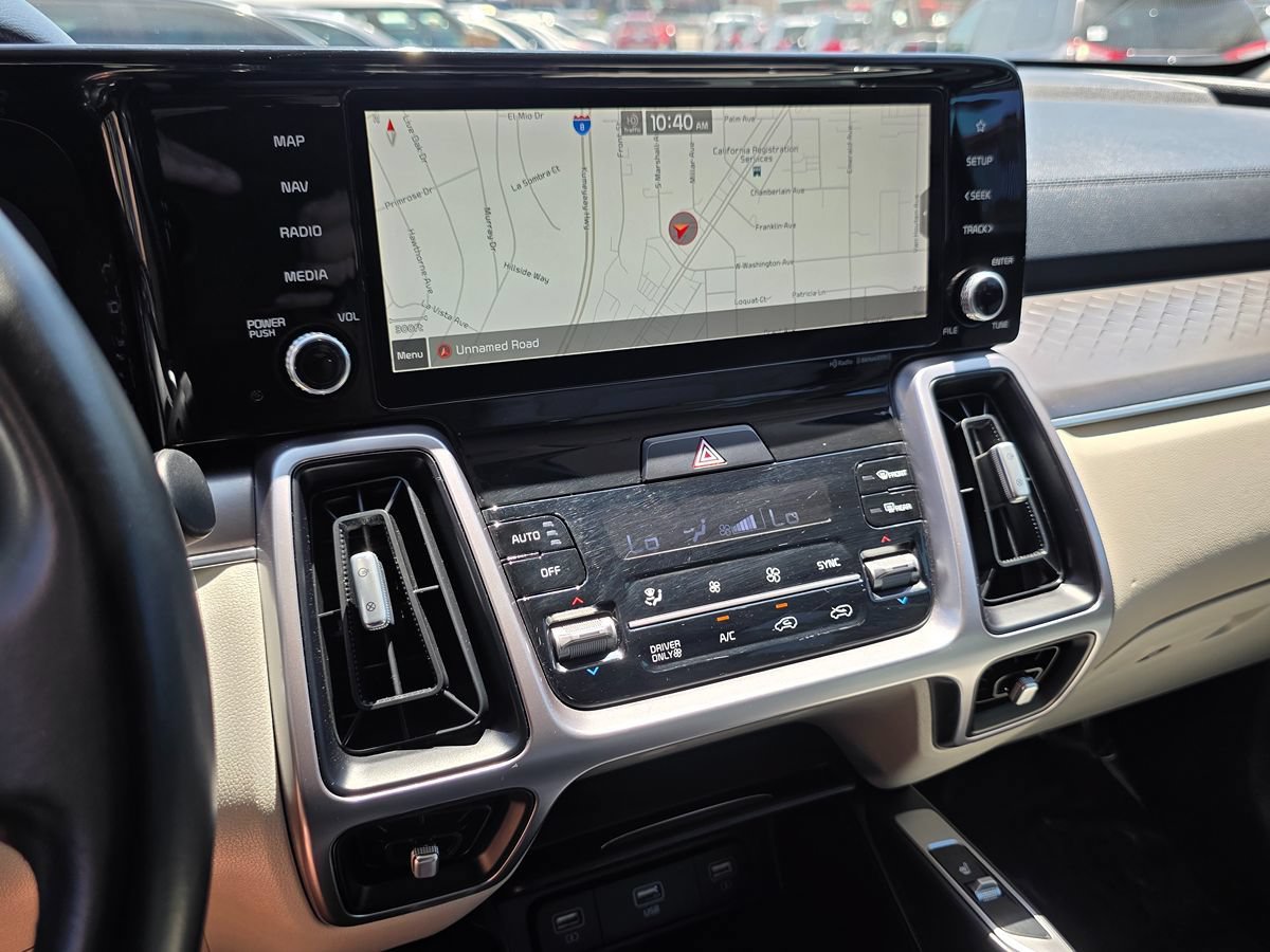 Used 2022 Kia Sorento S FWD image 35
