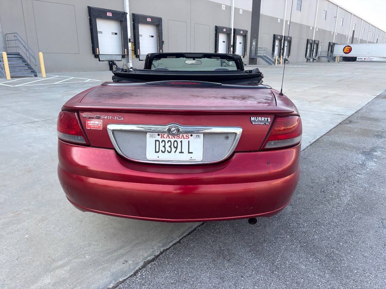 Used 2004 Chrysler Sebring GTC FWD image 8