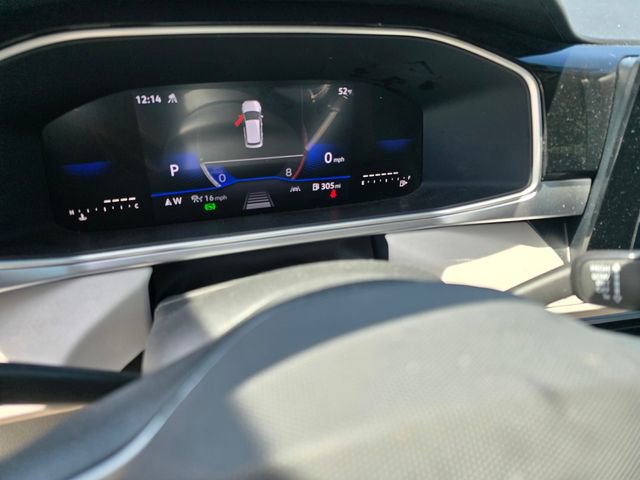 Used 2025 Volkswagen Taos SE AWD/4WD image 20