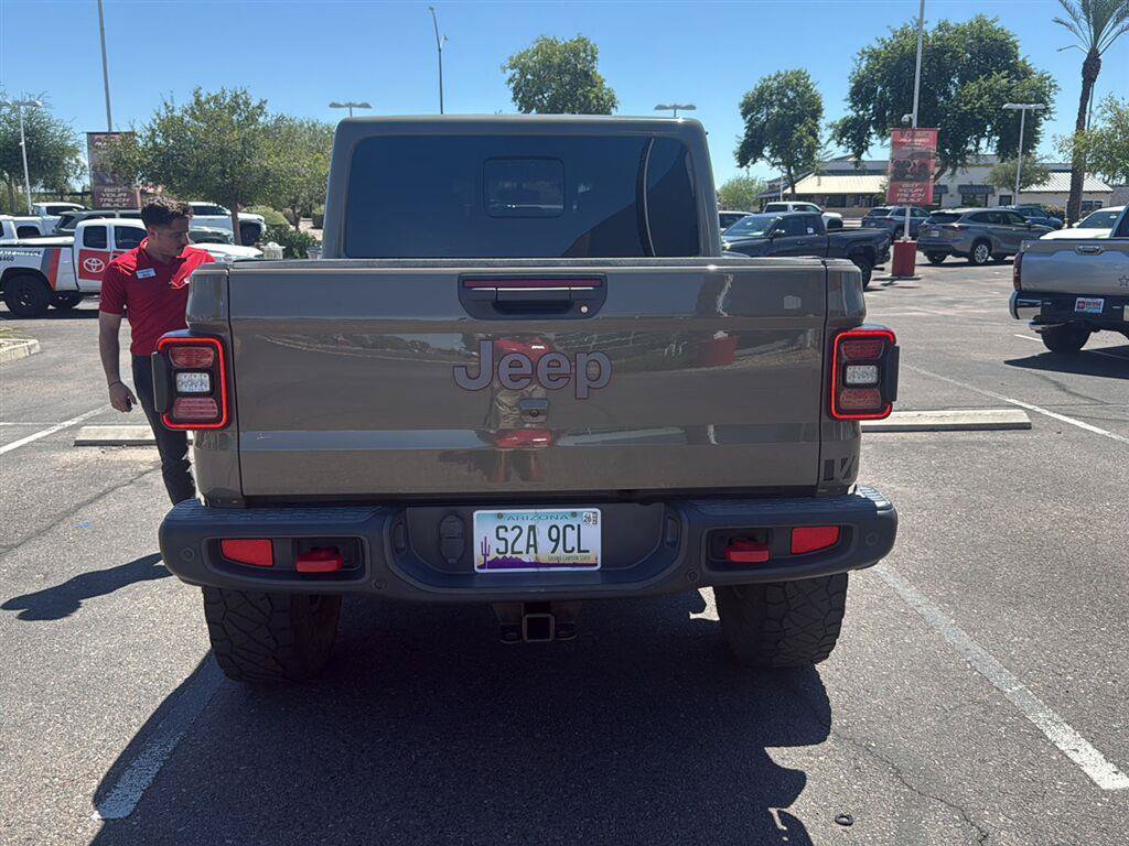 Used 2020 Jeep Gladiator Rubicon AWD/4WD image 7