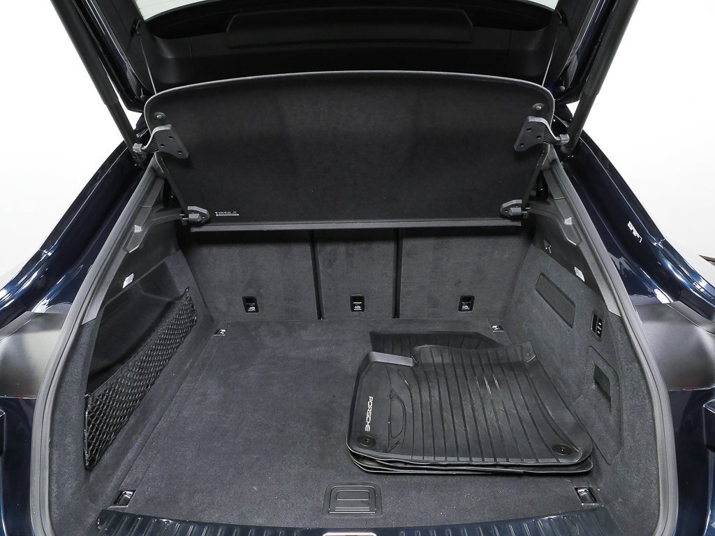 Certified 2025 Porsche Cayenne S image 31