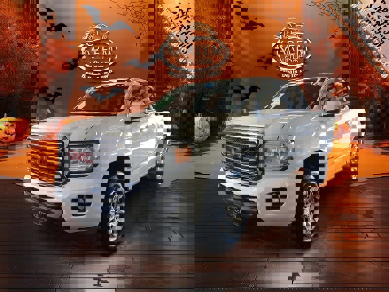 Used 2018 GMC Canyon SLE w/ SLE Convenience Package