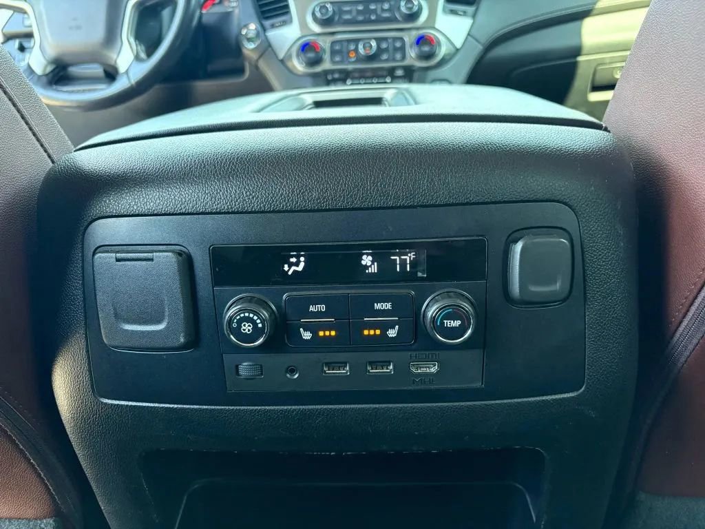 Used 2019 Chevrolet Tahoe Premier w/ Premier Plus Edition AWD/4WD image 25