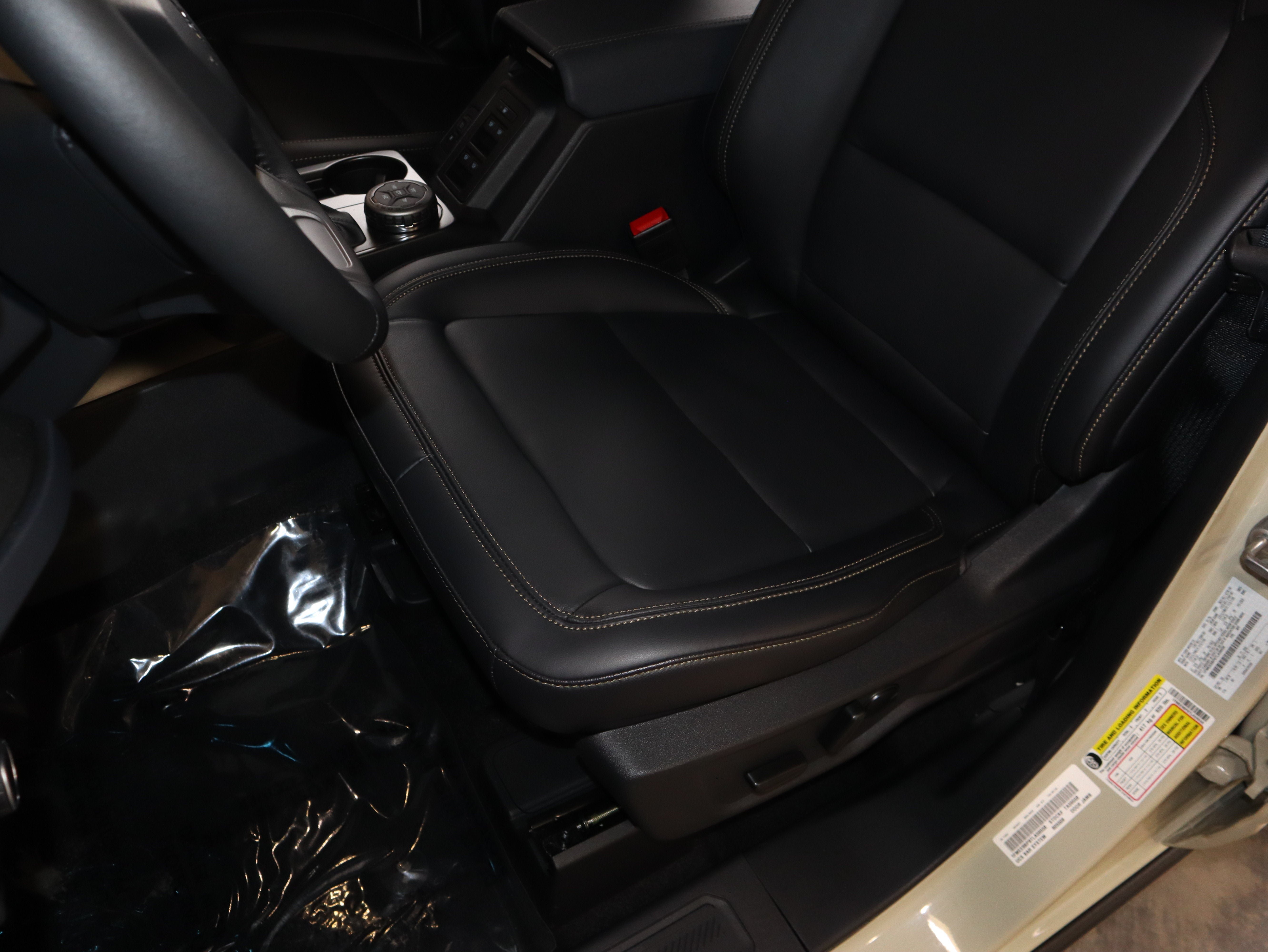 New 2026 Ford Bronco Badlands AWD/4WD image 33