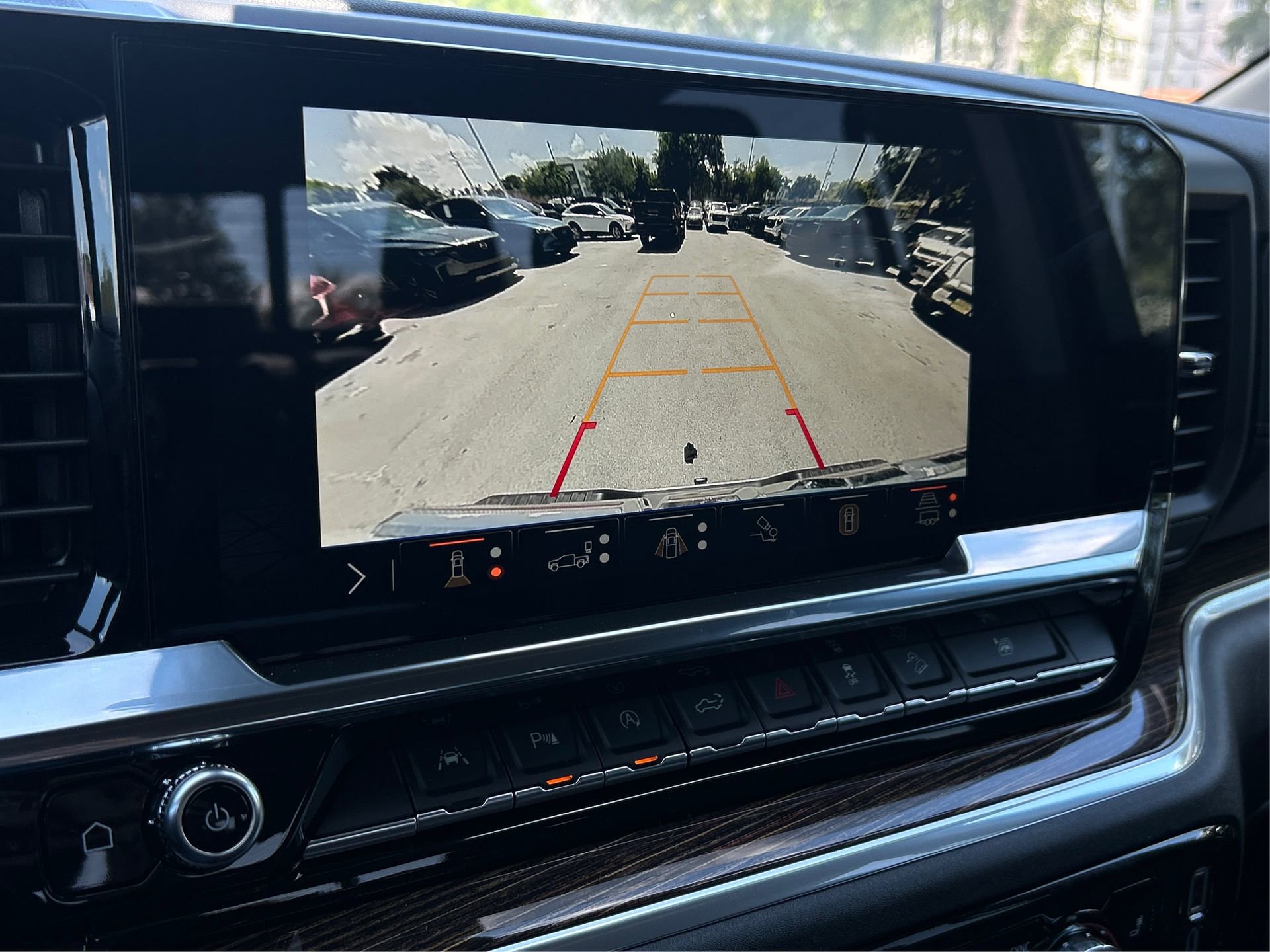 Used 2025 GMC Sierra 1500 Elevation w/ Elevation Premium Package image 29