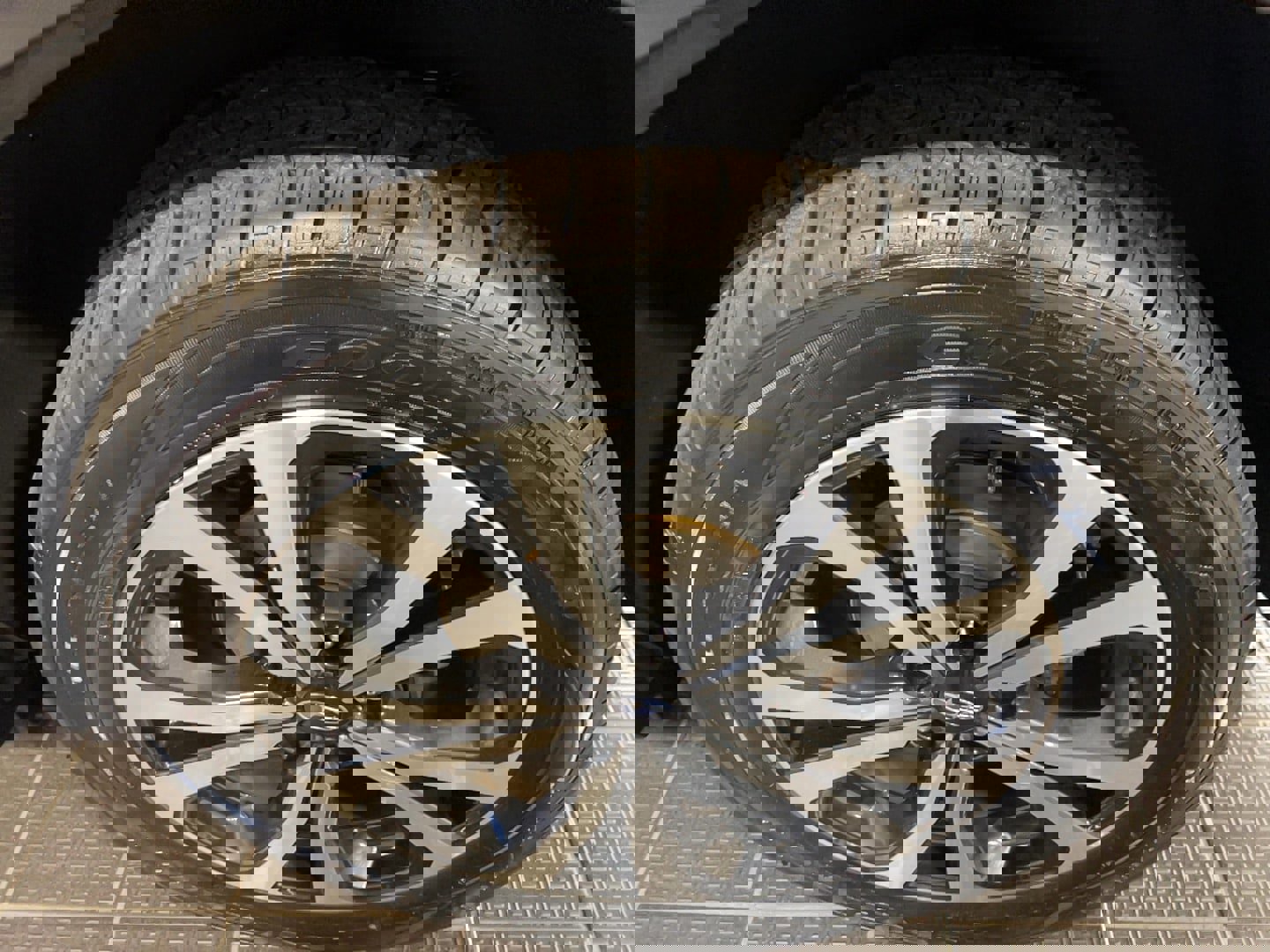 Used 2022 Subaru Forester Limited image 5