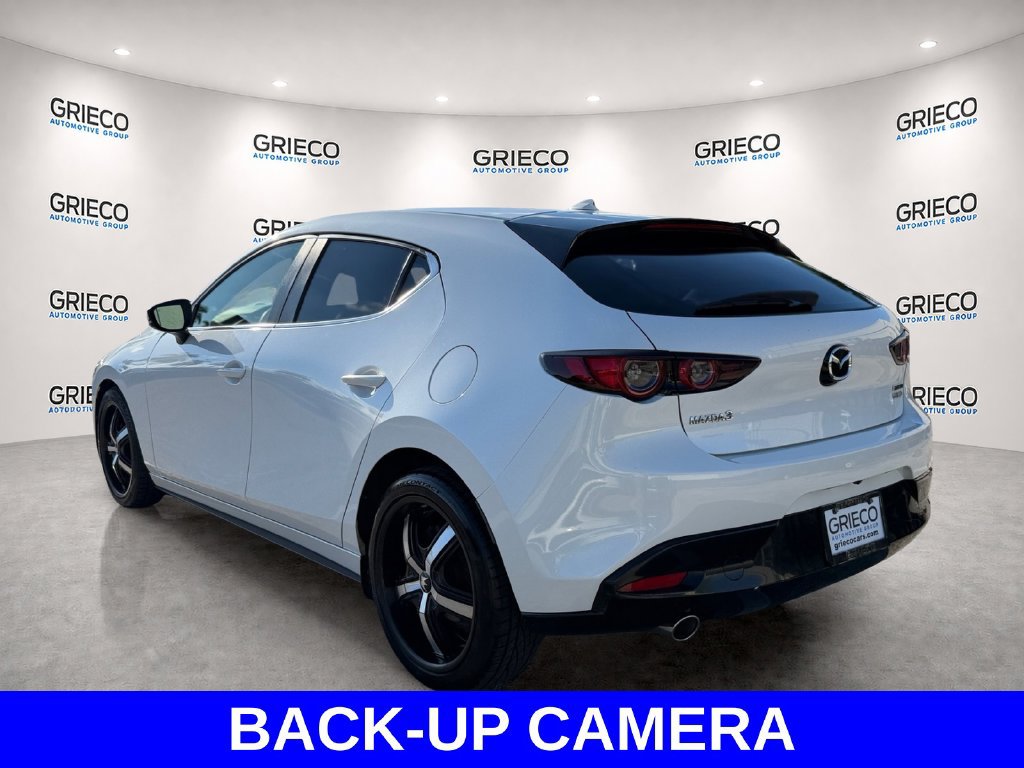 Used 2019 MAZDA MAZDA3 Hatchback w/ Preferred Package FWD image 5