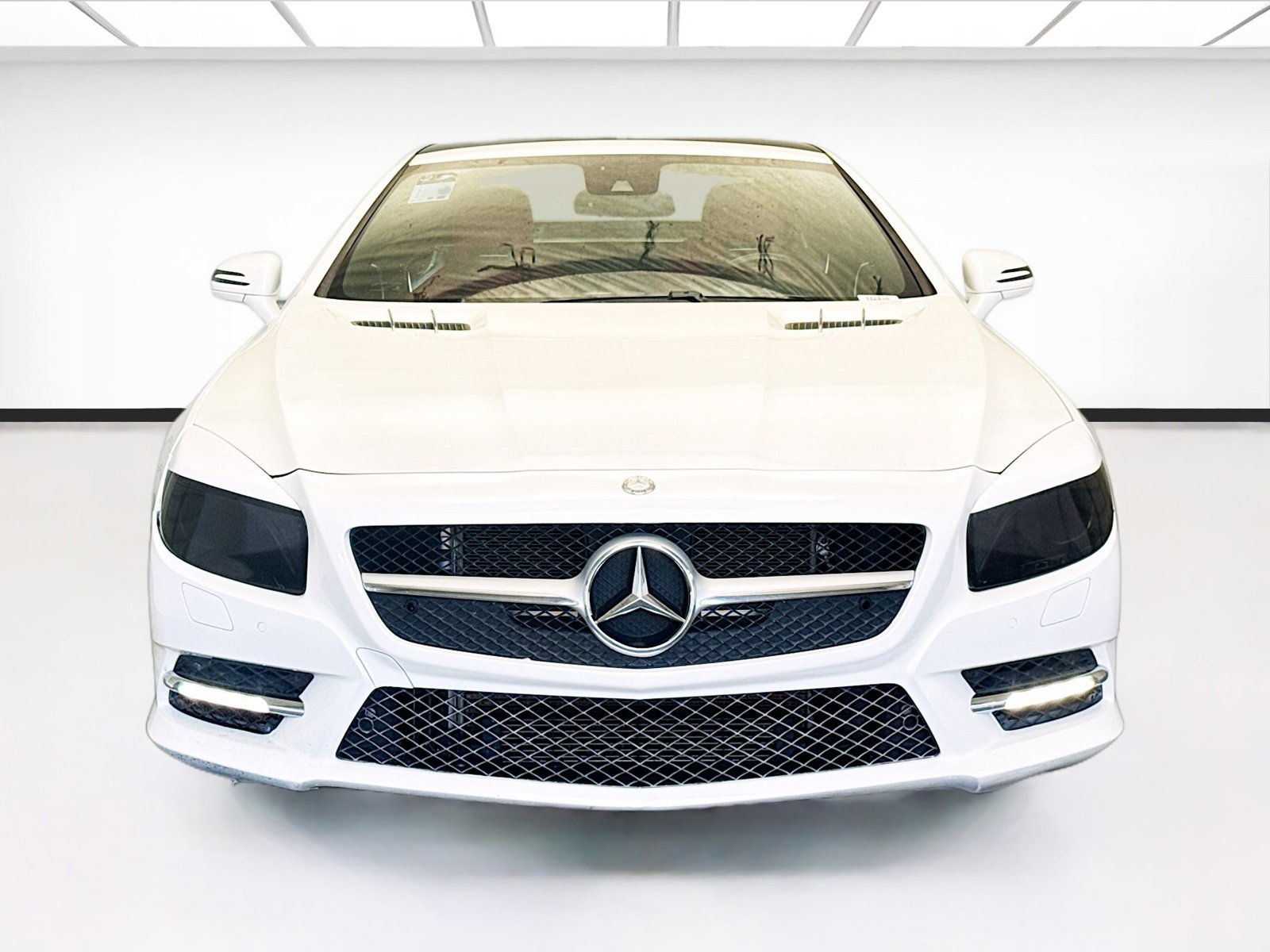 Used 2014 Mercedes-Benz SL 550 w/ Sport Wheel Package image 2