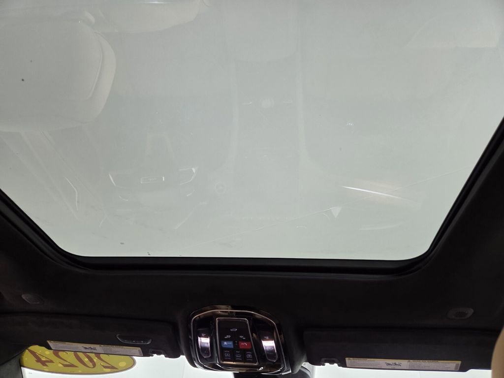 Certified 2024 Jeep Grand Cherokee Summit image 30