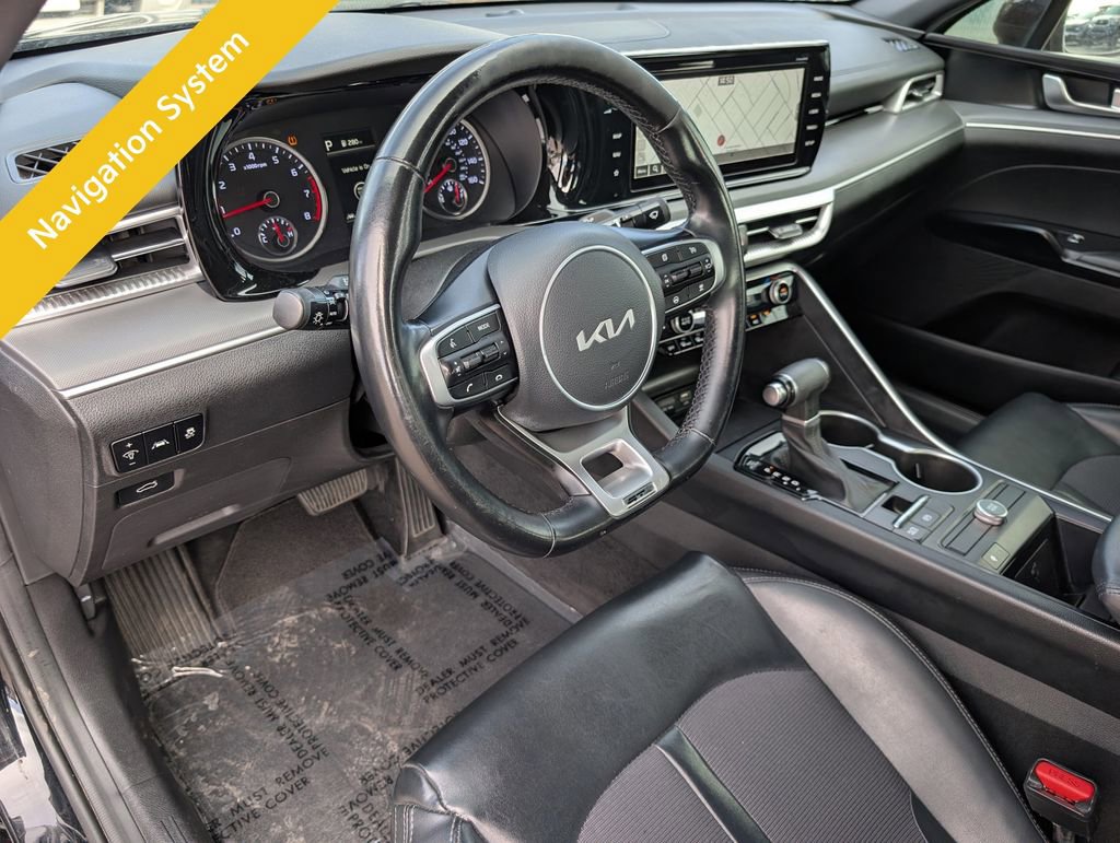 Used 2023 Kia K5 GT-Line w/ GT-Line Premium Package image 8
