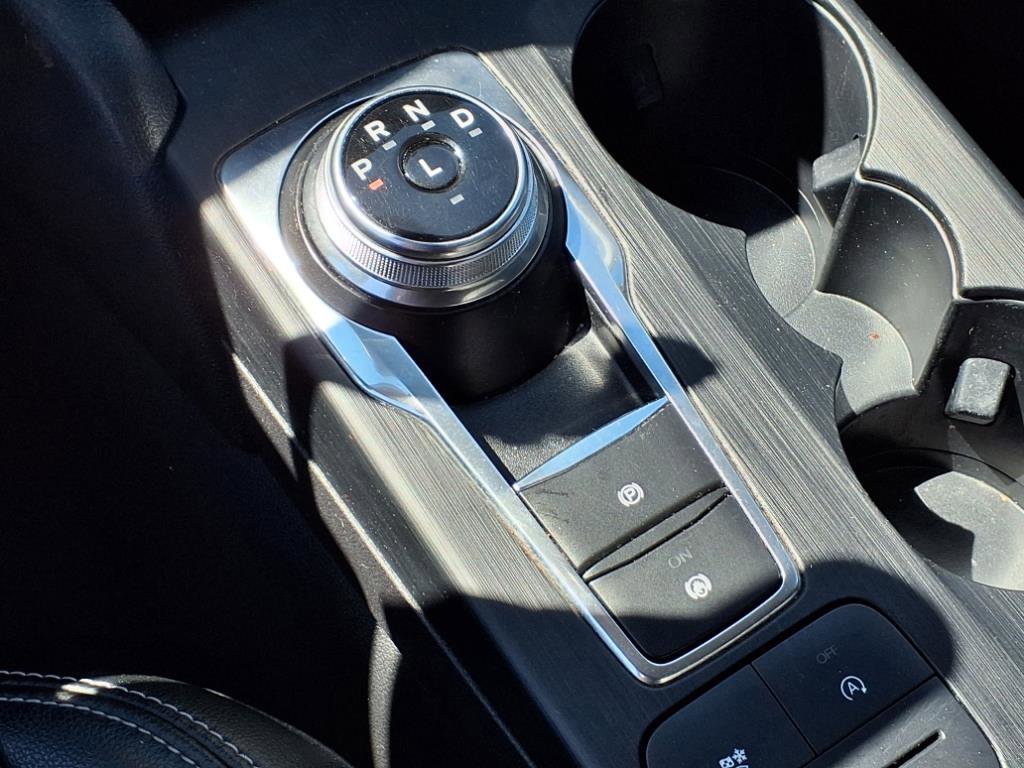 Used 2021 Ford Escape SEL image 19