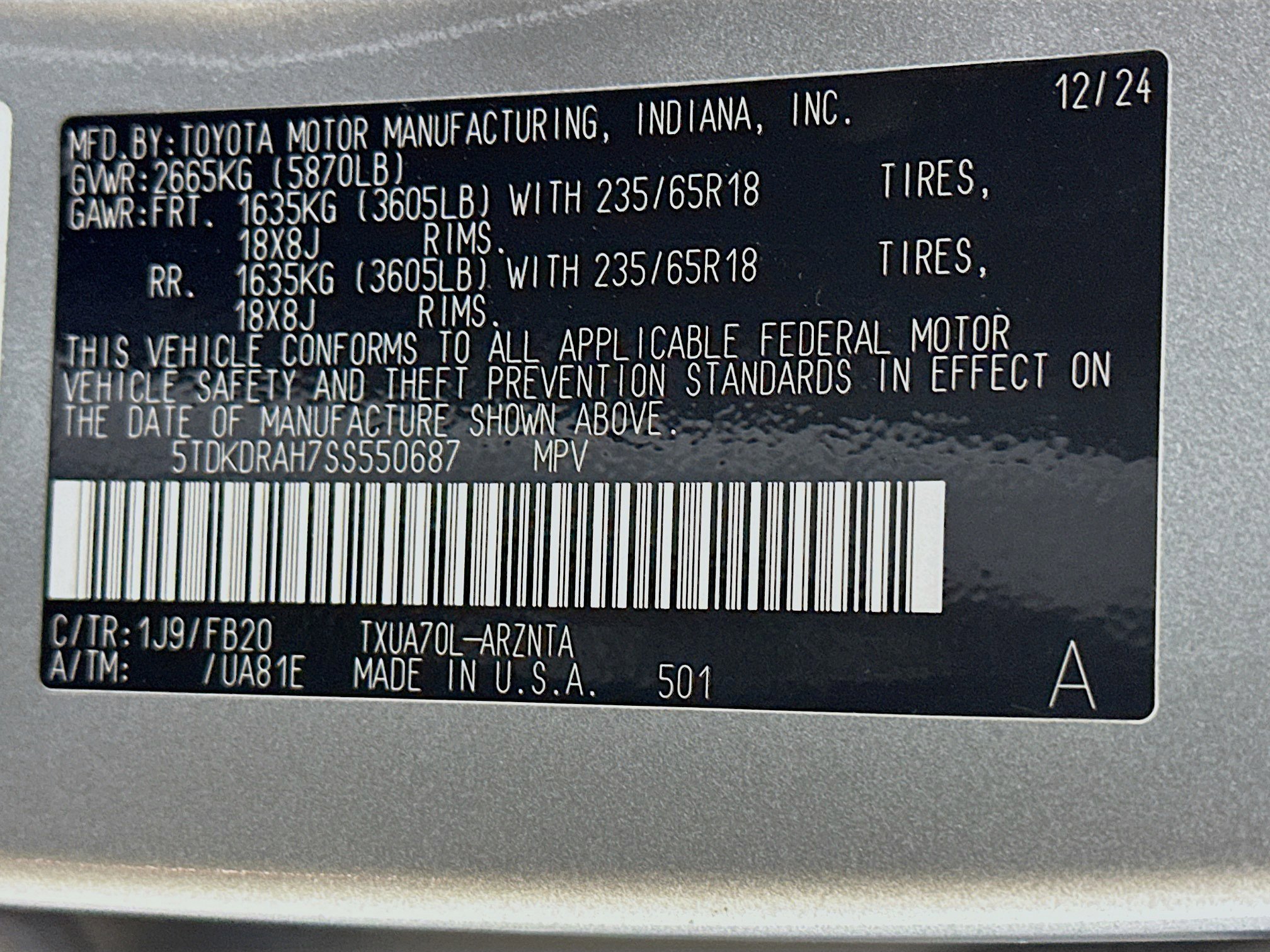 Used 2025 Toyota Highlander LE FWD image 12