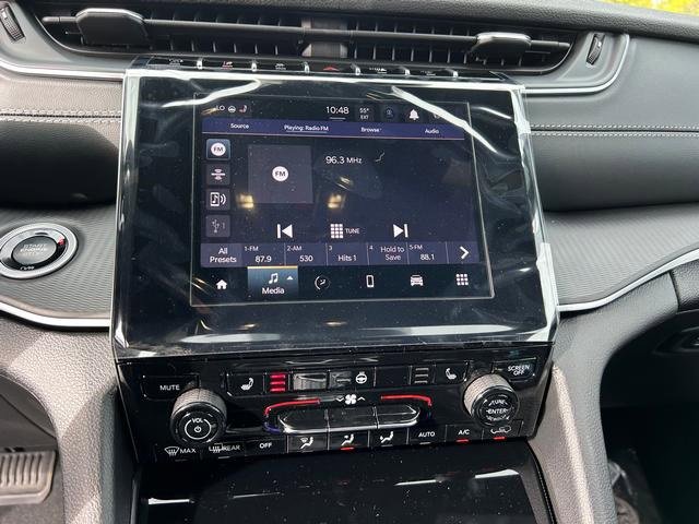 New 2025 Jeep Grand Cherokee Altitude image 17