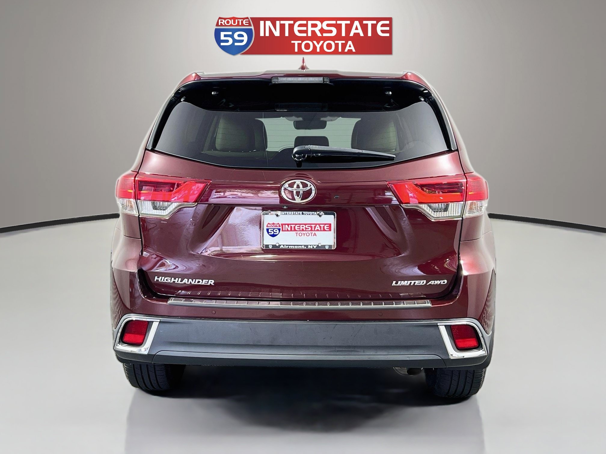 Used 2019 Toyota Highlander Limited AWD/4WD image 6
