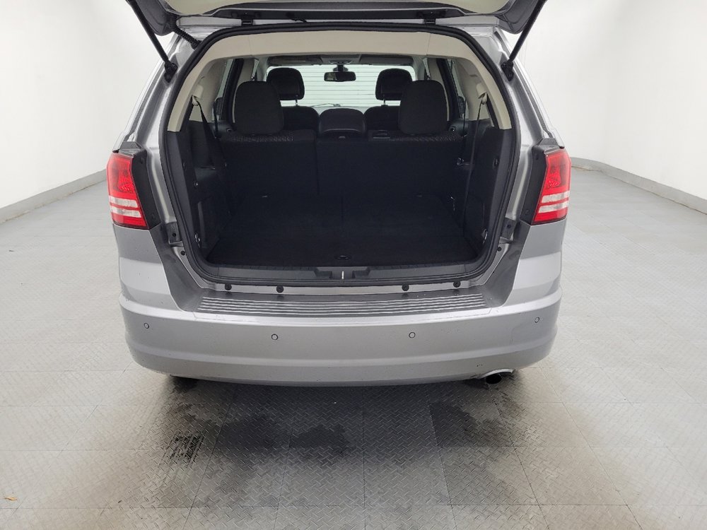 Used 2020 Dodge Journey SE w/ SE Popular Equipment Group image 29
