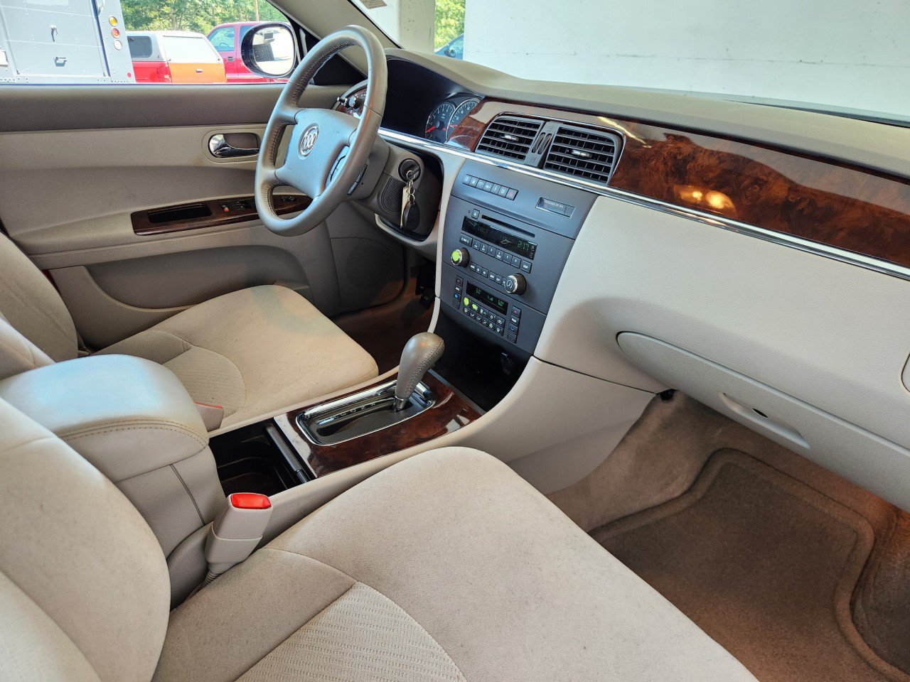Used 2008 Buick LaCrosse CX FWD image 2