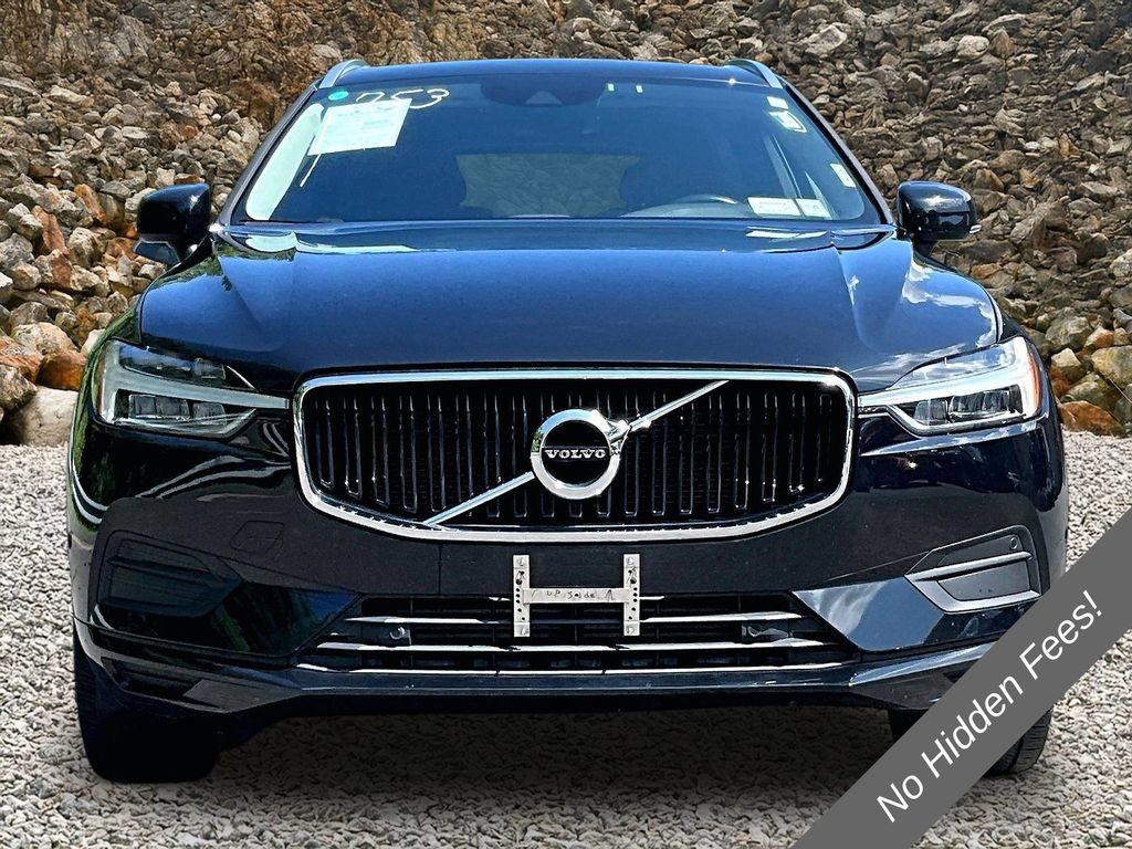 Used 2018 Volvo XC60 T5 Momentum w/ Vision Package AWD/4WD image 3