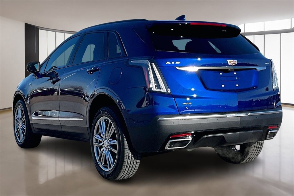 New 2026 Cadillac XT5 Sportv w/ LPO, Floor Liner Package image 3