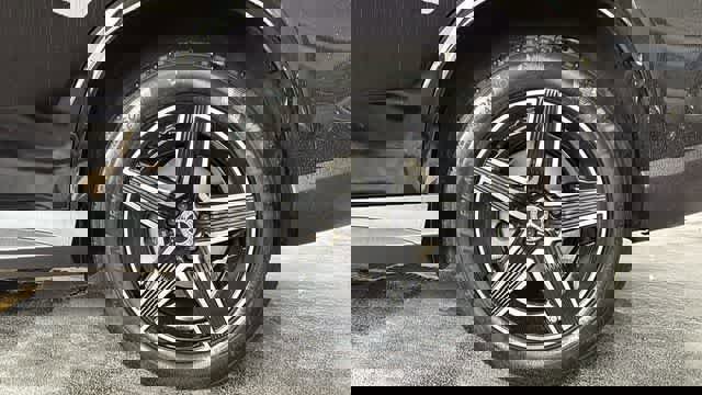 Certified 2026 Mercedes-Benz GLC 300 4MATIC image 13