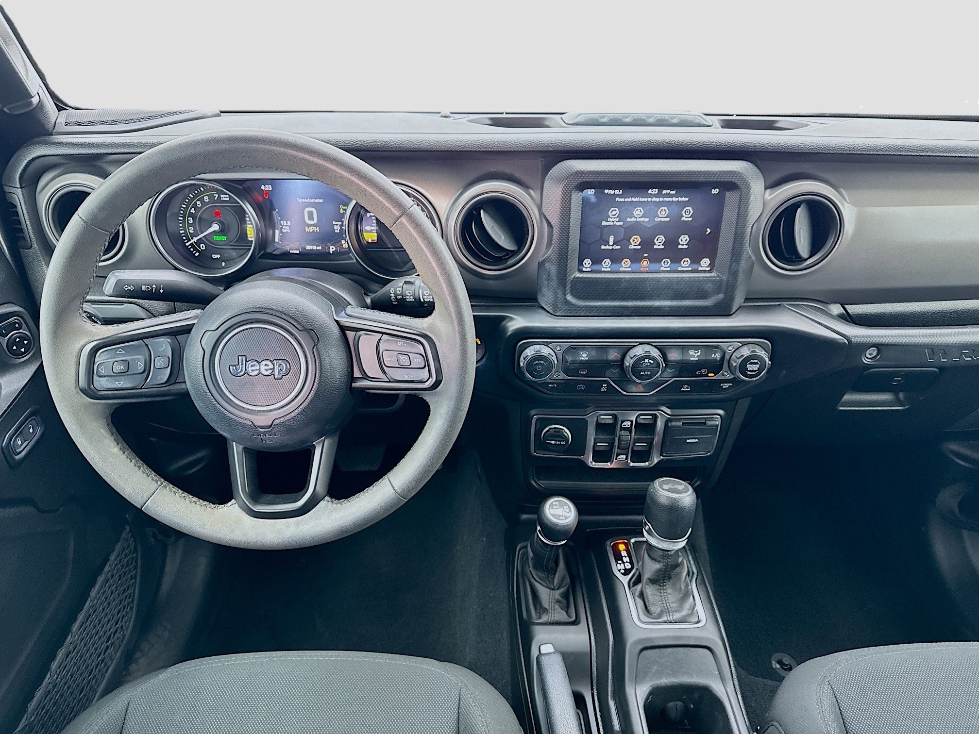 Used 2023 Jeep Wrangler Unlimited image 14