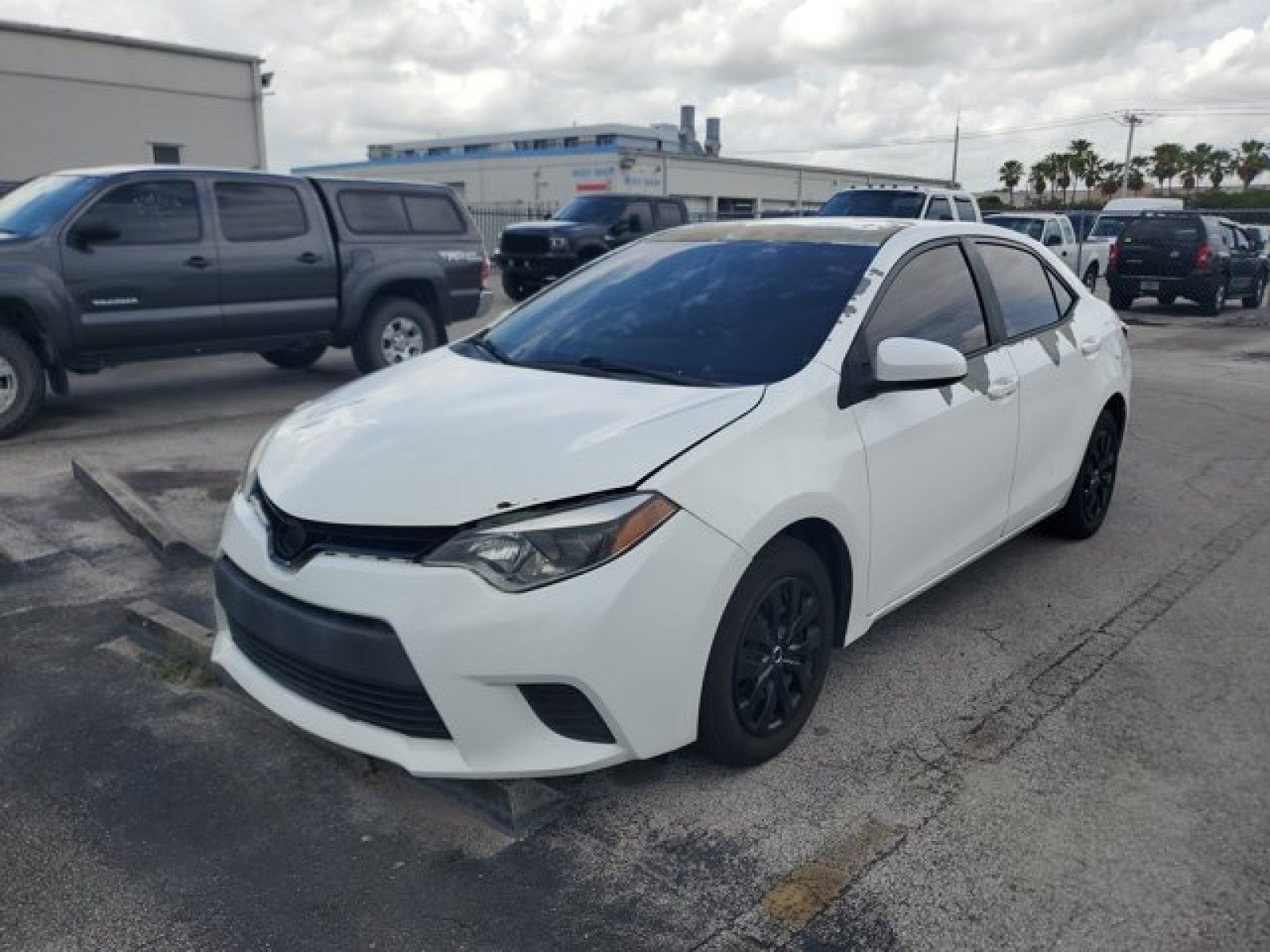 Used 2014 Toyota Corolla L FWD video 2