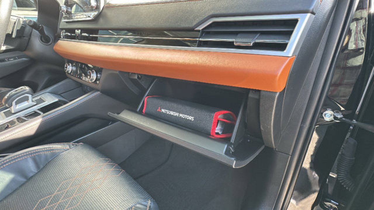 Used 2022 Mitsubishi Outlander SEL image 26