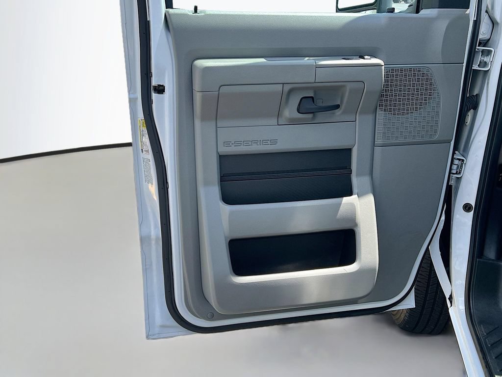 Used 2023 Ford E-350 and Econoline 350 Super Duty w/ Power Windows & Locks Group RWD image 17