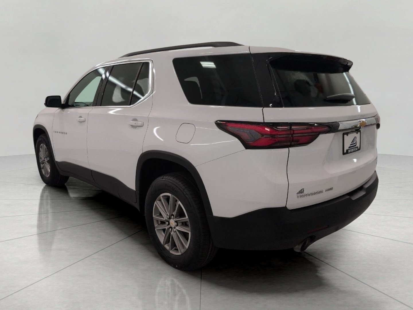 Used 2023 Chevrolet Traverse LT w/ LPO, Floor Liner Package AWD/4WD image 21