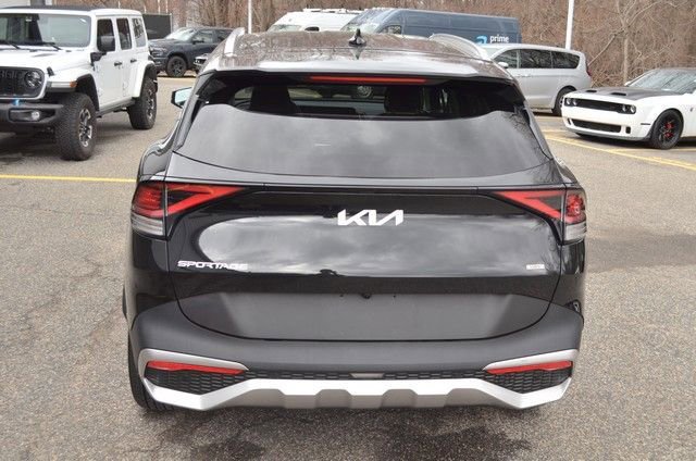 Used 2023 Kia Sportage EX image 7
