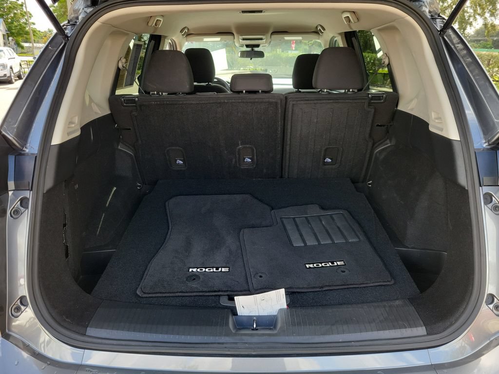 Certified 2026 Nissan Rogue S FWD image 7
