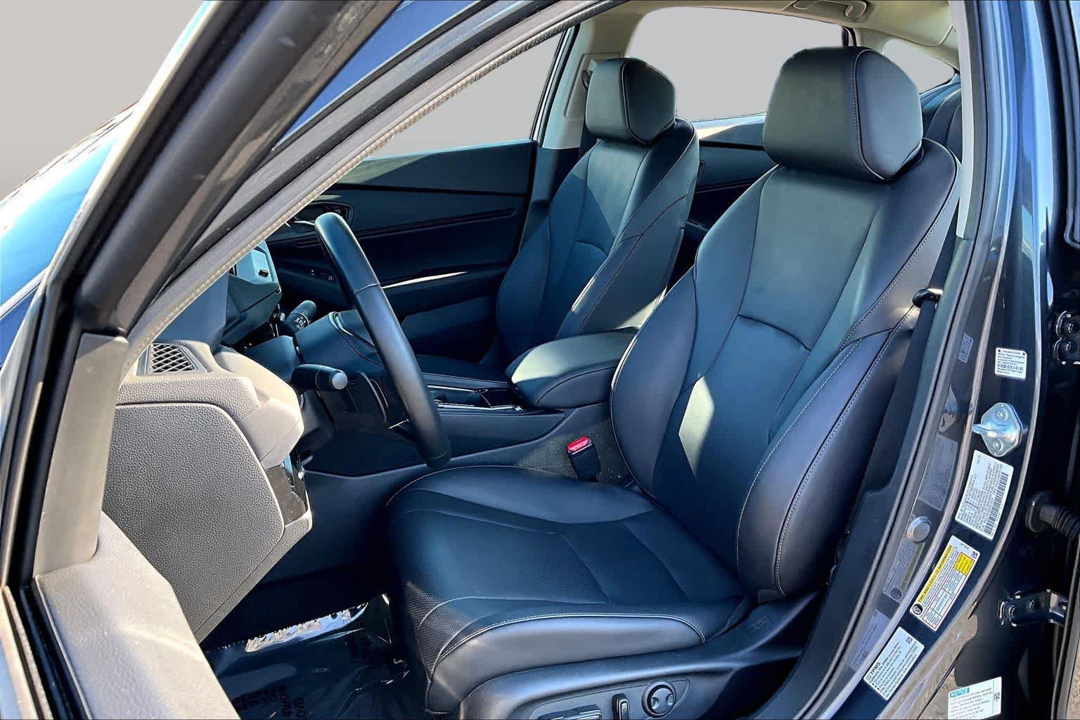 Certified 2025 Honda Accord EX-L image 8