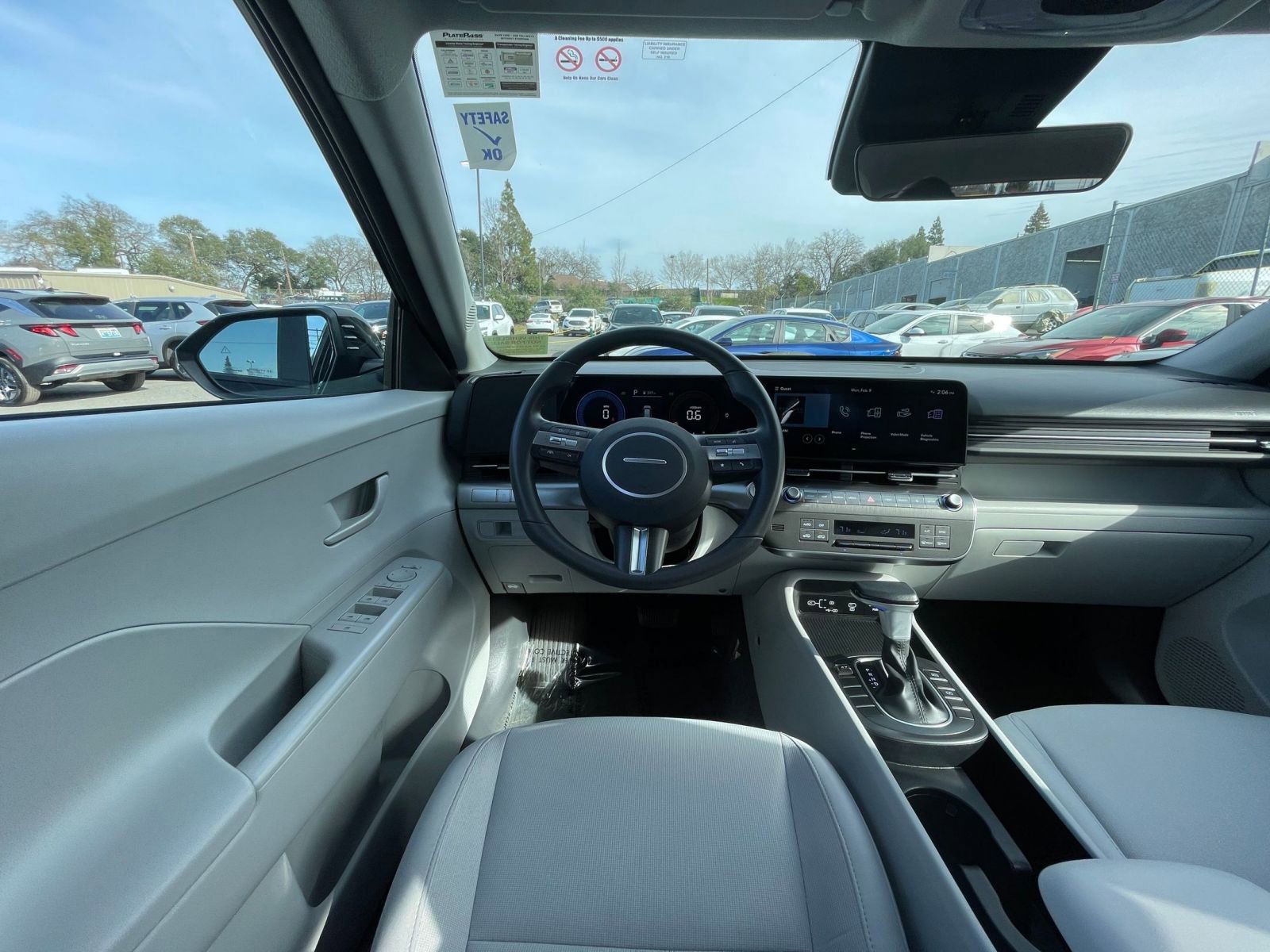 Used 2025 Hyundai Kona SEL image 35