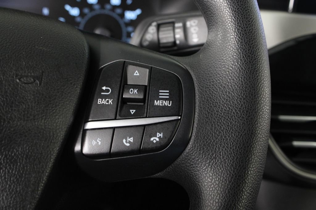 Used 2020 Ford Escape SE image 28