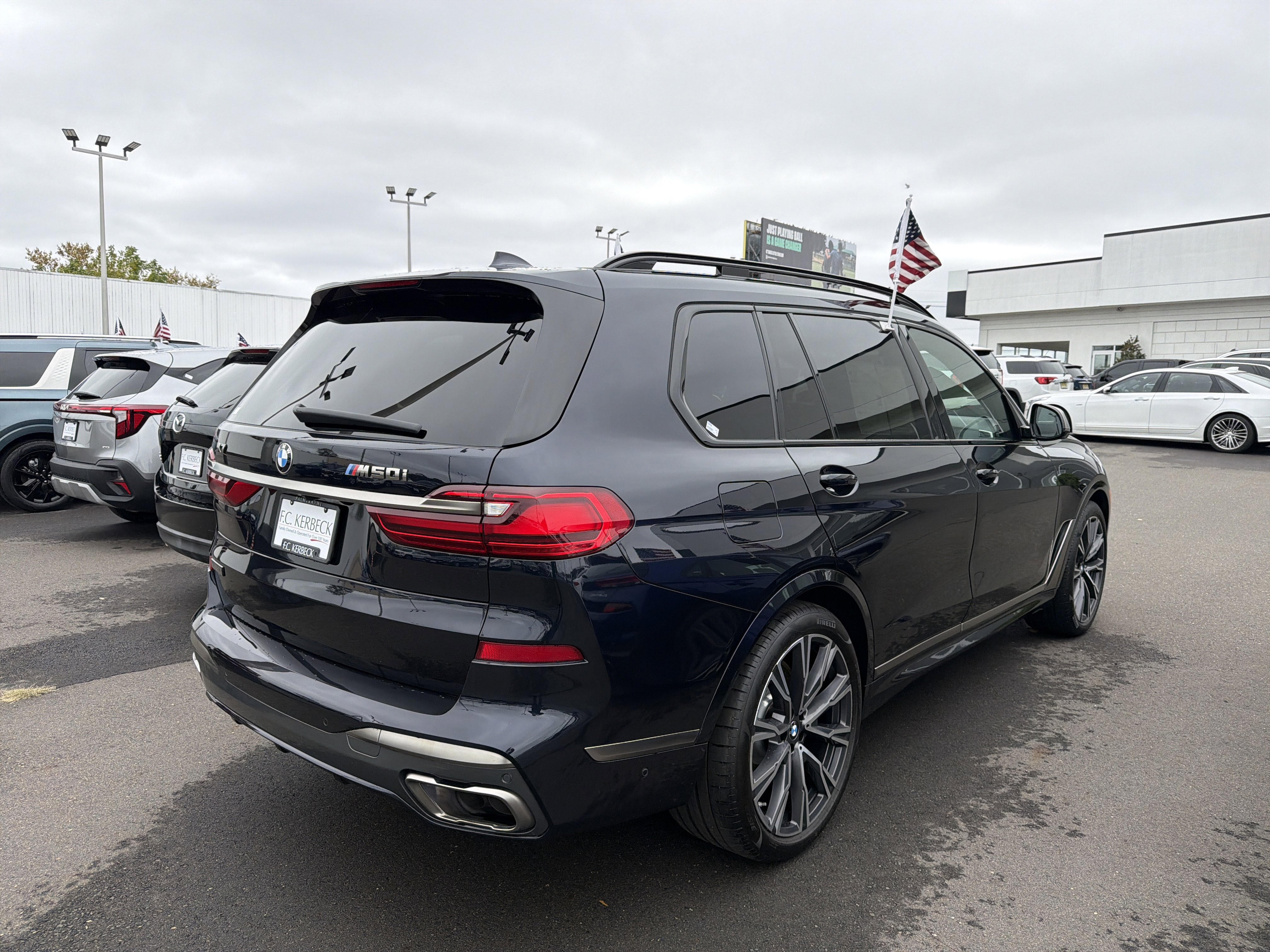 Used 2022 BMW X7 M50i w/ Cold Weather Package image 4