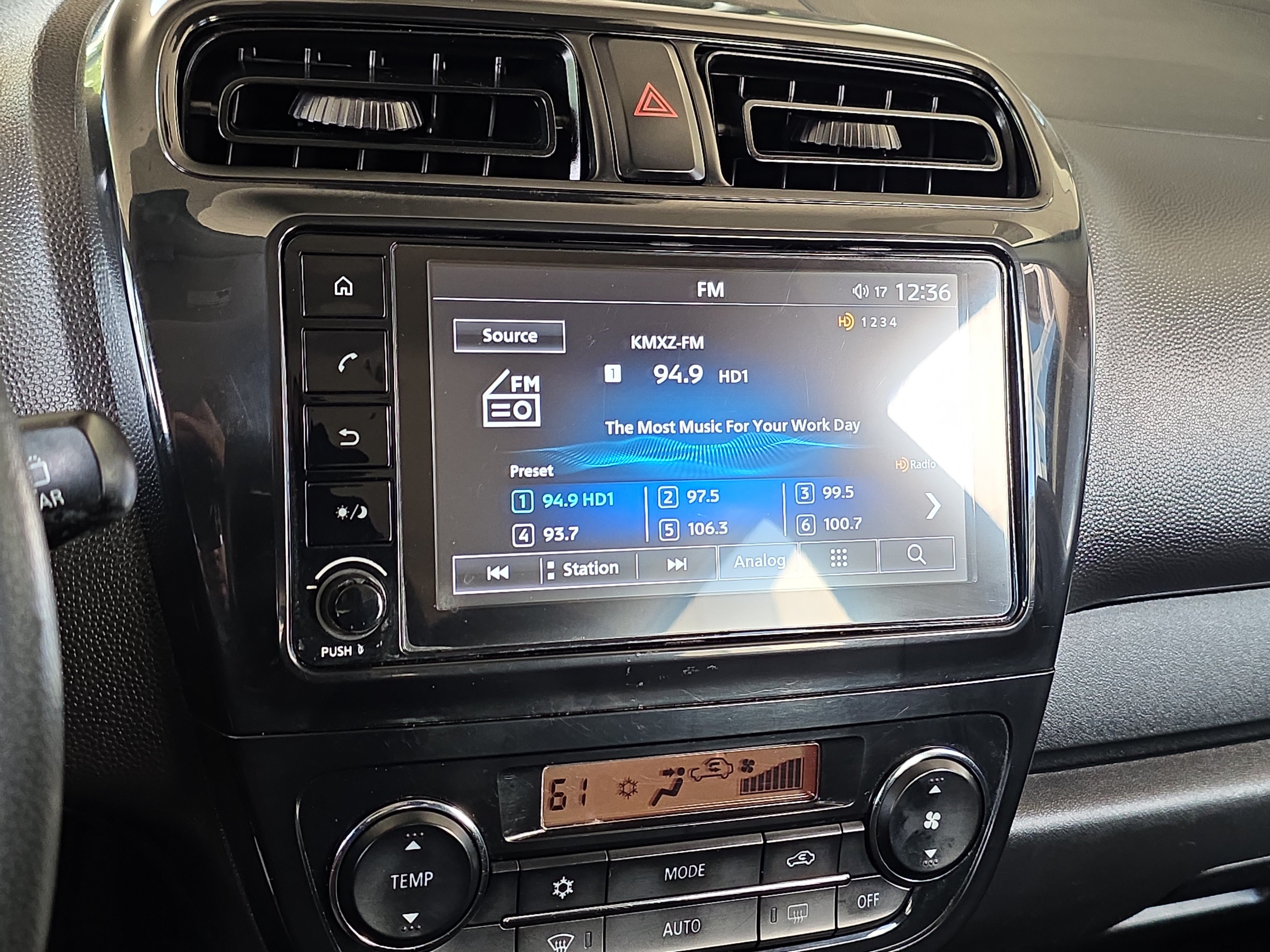 Used 2021 Mitsubishi Mirage LE FWD image 17