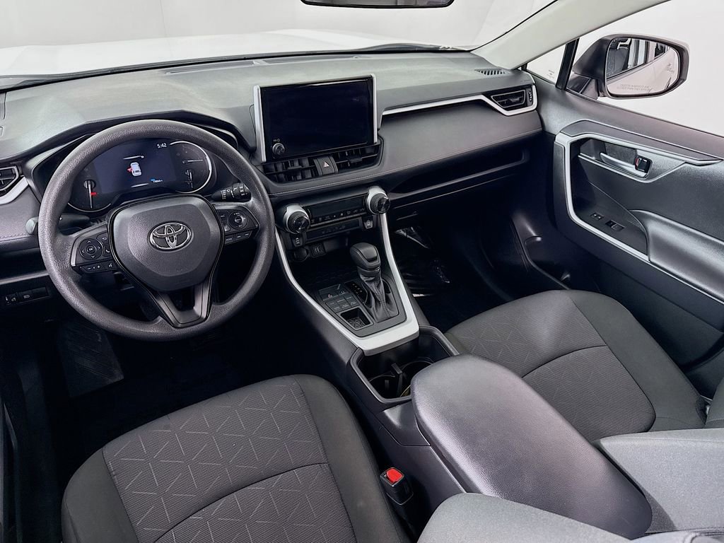 Certified 2025 Toyota RAV4 XLE image 18