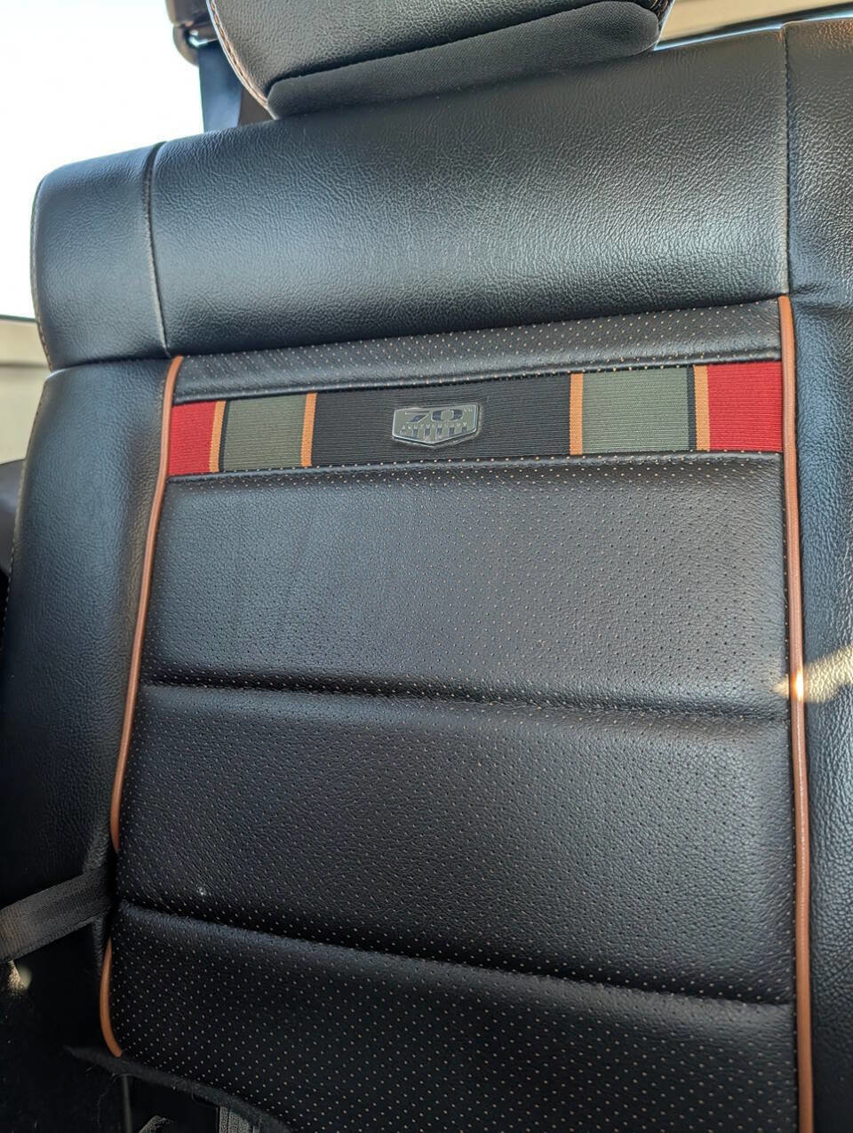 Used 2011 Jeep Wrangler Unlimited 70th Anniversary w/ Connectivity Group image 32