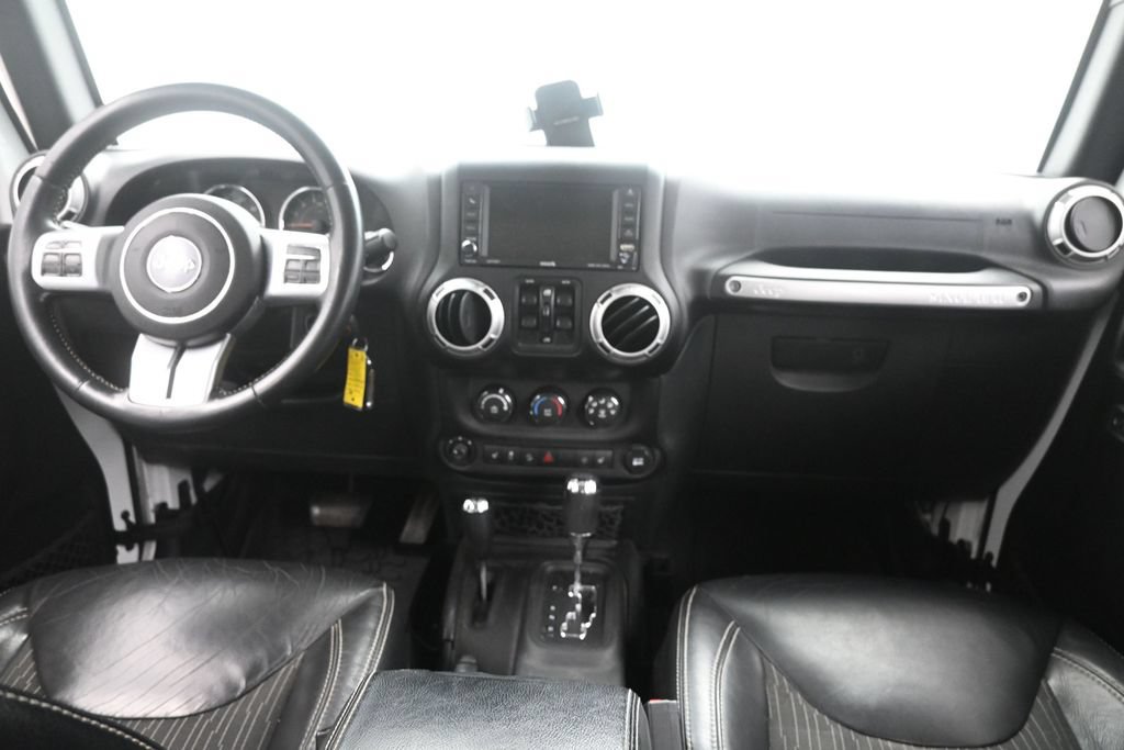 Used 2015 Jeep Wrangler Unlimited Sport AWD/4WD image 28