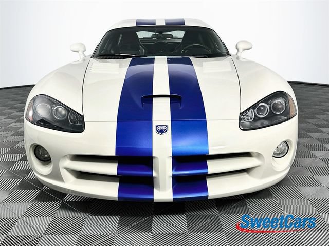 Used 2006 Dodge Viper SRT-10 w/ VOI9 Edition RWD image 2