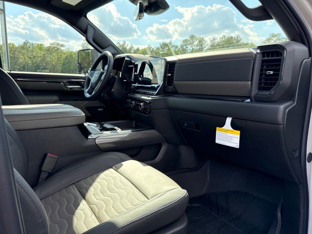 New 2026 Chevrolet Silverado 2500 ZR2 w/ LPO, Dark Essentials Package AWD/4WD image 12