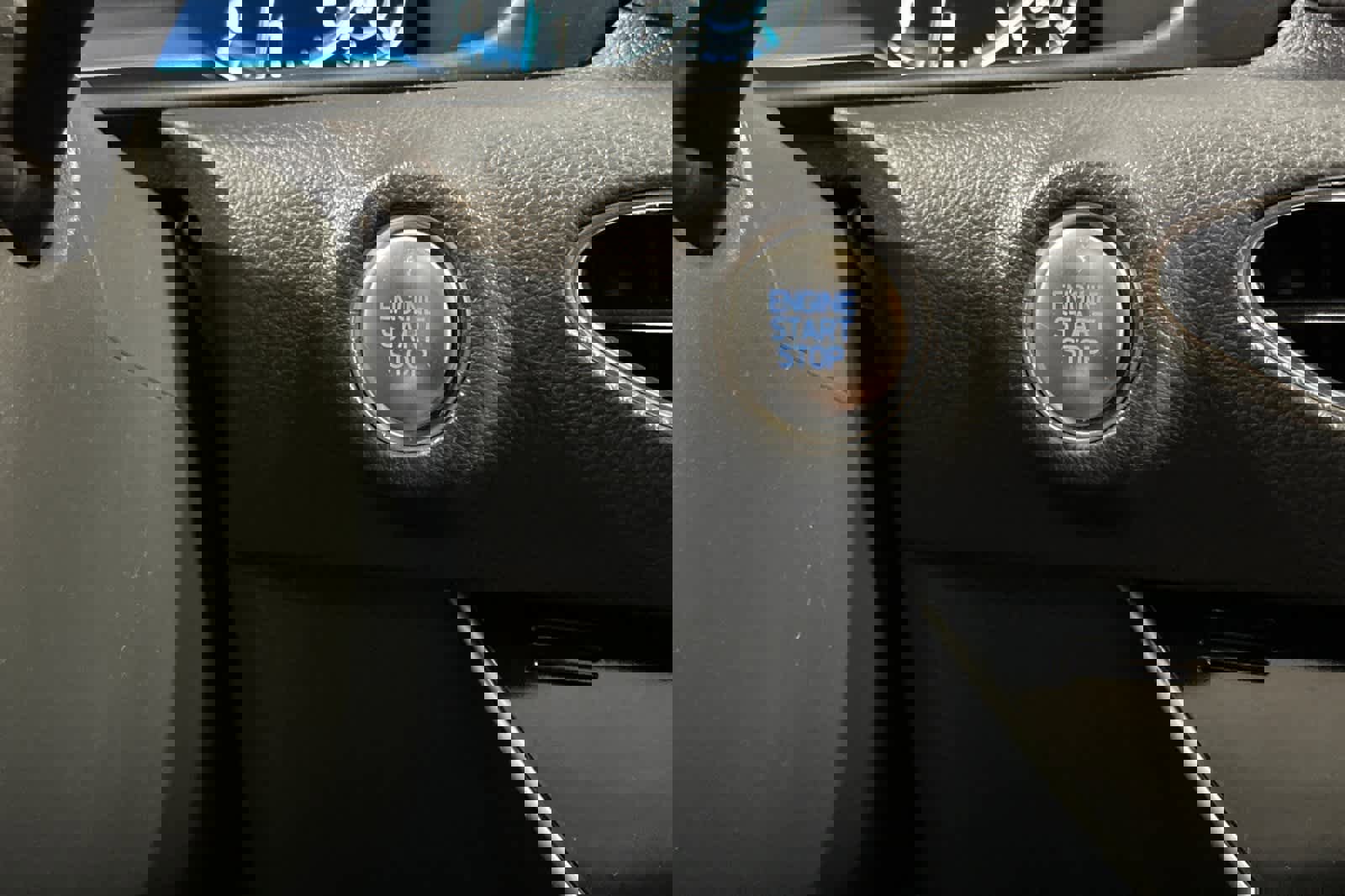 Used 2022 Hyundai Sonata Limited w/ Winter Weather Package image 28