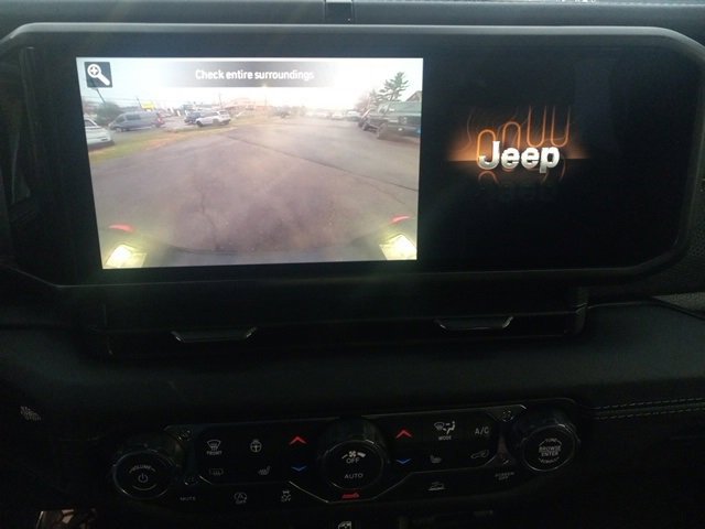 New 2026 Jeep Gladiator Mojave image 21