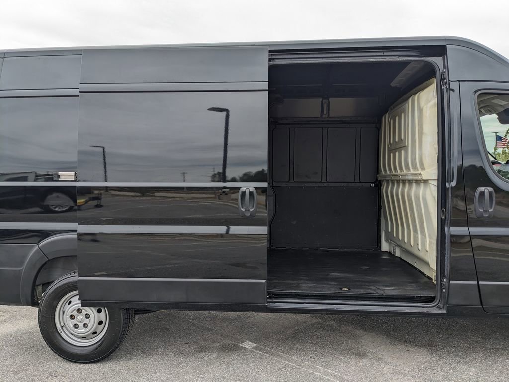 Used 2023 RAM ProMaster 2500 w/ Driver Convenience Group image 36