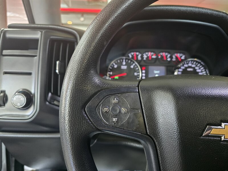 Used 2018 Chevrolet Silverado 1500 W/T RWD image 18