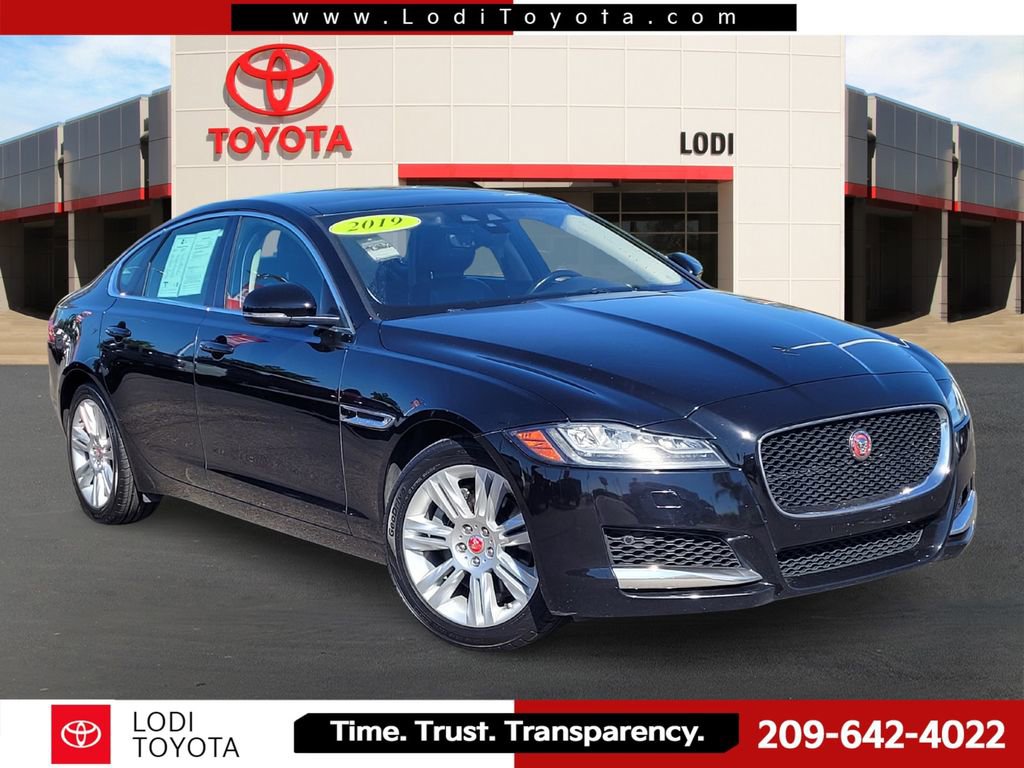 Used 2019 Jaguar XF Prestige