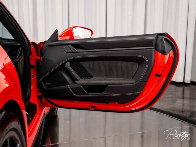 Used 2026 Porsche 911 GT3 RWD image 32