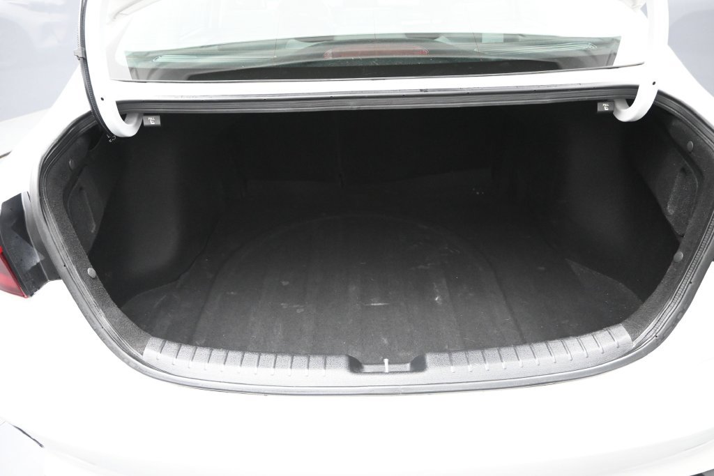 Certified 2023 Kia Forte LXS w/ LXS Technology Package FWD image 30