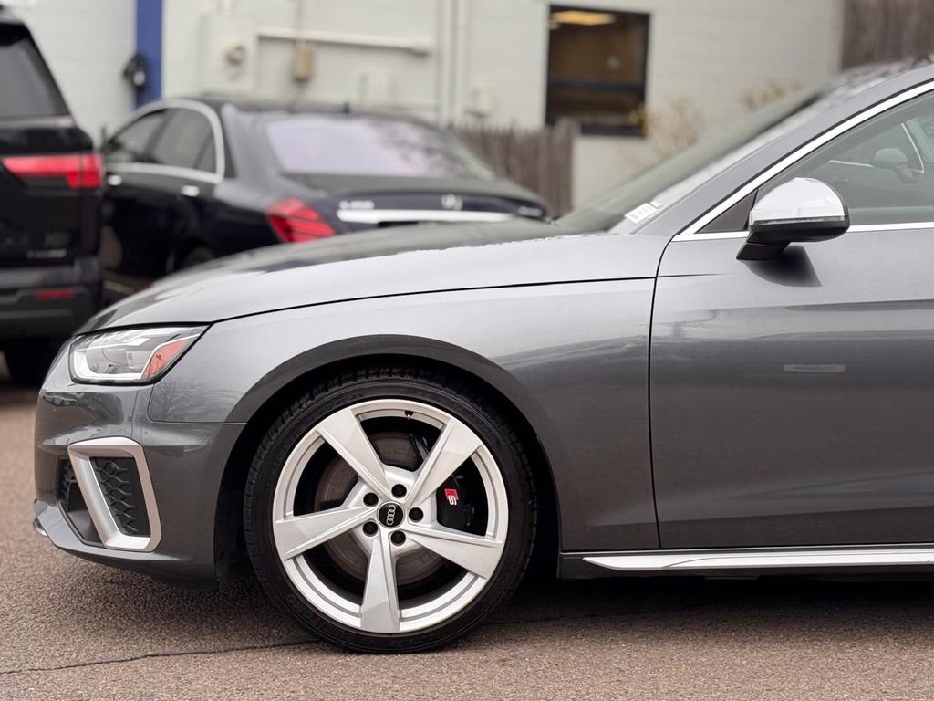 Used 2023 Audi S4 Premium Plus w/ Premium Plus Package AWD/4WD image 10
